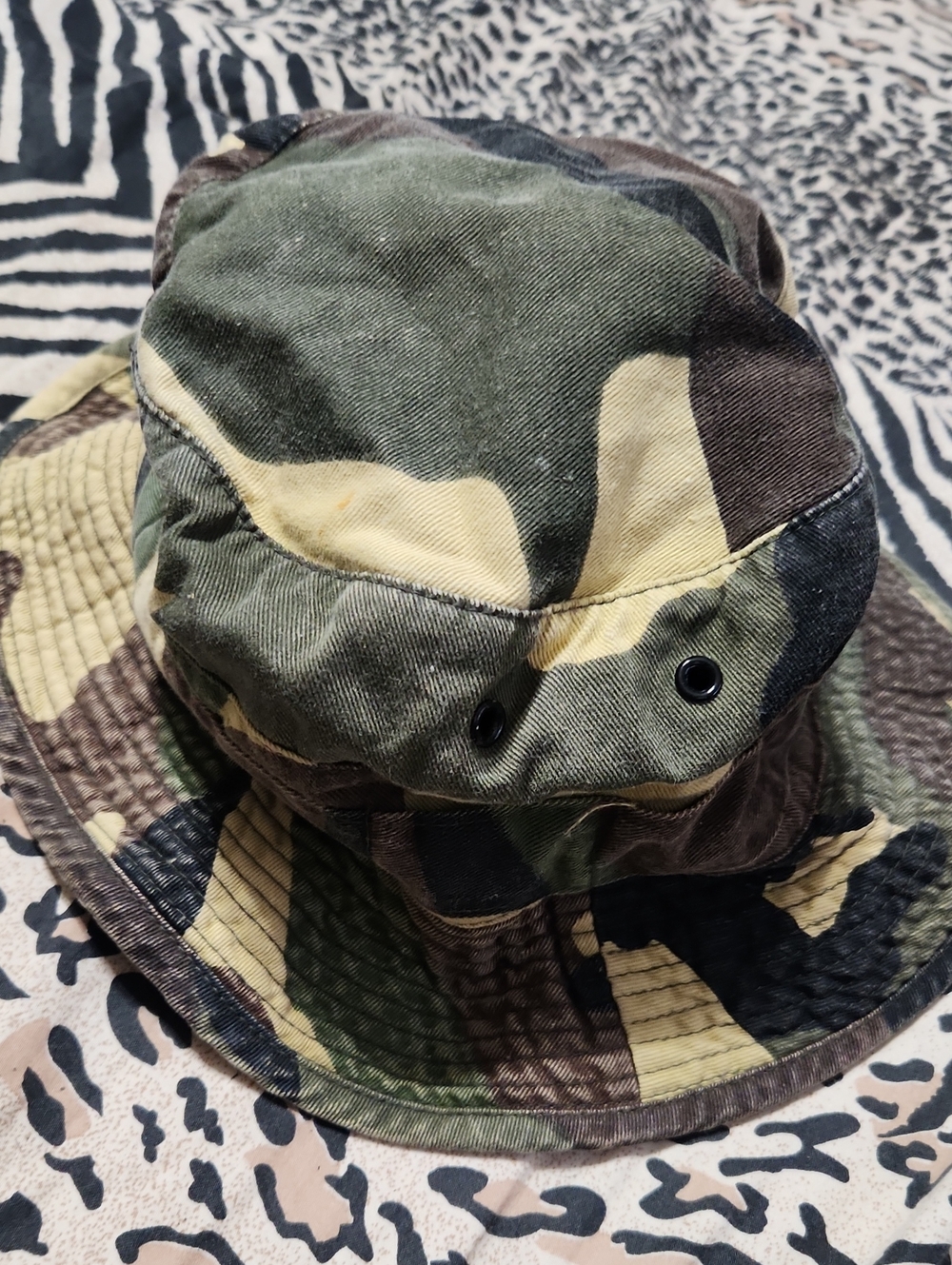 Men's Camouflage Bucket Hat - Green Camo